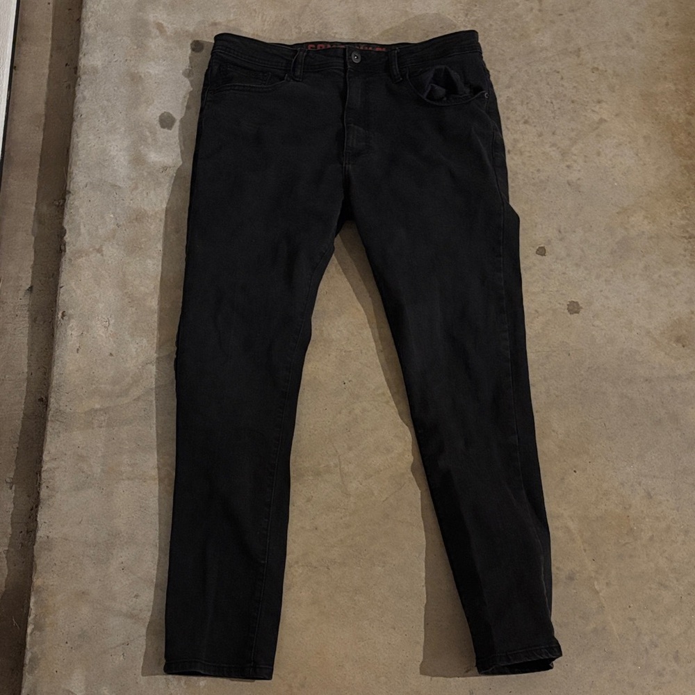 Black skinny jeans